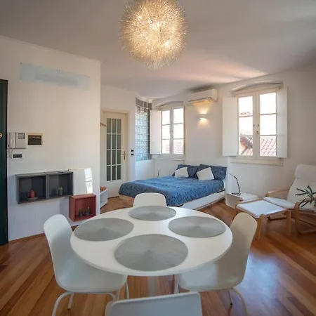 Torretta10 - * Trieste